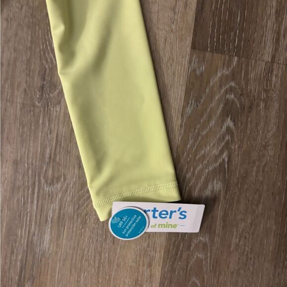 Boys Carters Swim Set / Swim Trunks Shark Themed Sz 4T - Picture 3 of 4